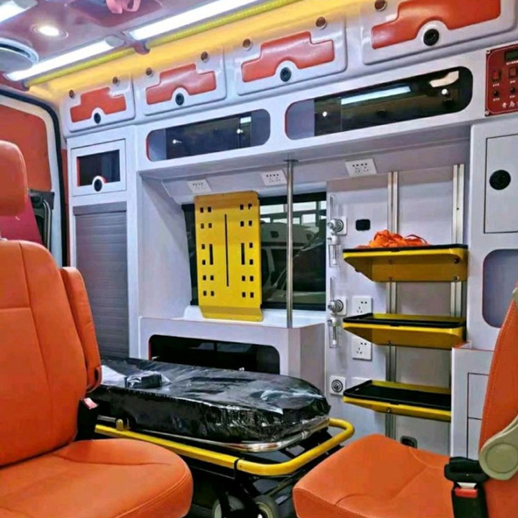 固始长途救护车护送病人租赁价格